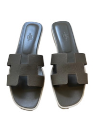 Internet only: Hermes Oran Epsom Leather Sandals, Etoupe