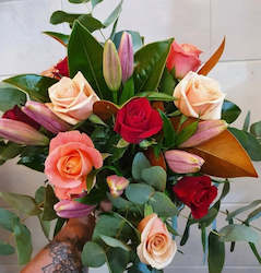 Florist: Roses & Lillies Bouquet