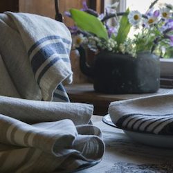 Kitchen: Tea Towels - Linen stripes