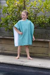 Clothing: Whakatiputipu Hooded Towel - Forest Green