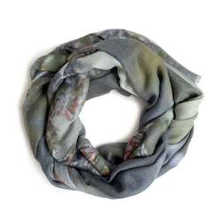 Personal accessories: ALPINE MOSS skinny wool scarf