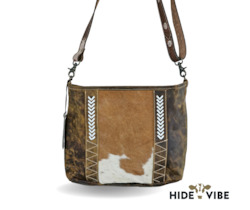 Internet only: Arizona - Cowhide & Leather Messenger
