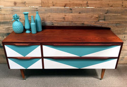Wooden furniture: Retro mahogany drawers with geometric design