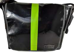 Handbag manufacturing: Kenny Large Messenger Bag BJ0404