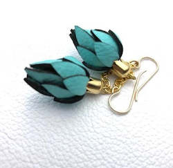 Jewellery manufacturing: Wild Flower Earrings Robins Egg Mint on gold