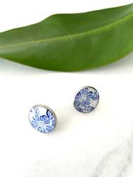 Jewellery manufacturing: Leather Resin Studs Blue on White