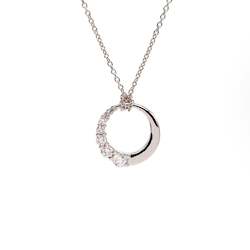 Jewellery: White Gold Round Diamond Pendant
