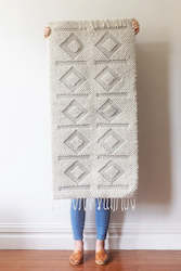 Small Woollen Grey and White Bernal Rug