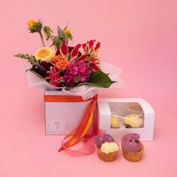 Corporate Gifts: Frida + Sweet - Flowers & Cupcakes