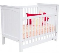 Classic cot by touchwood