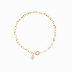 Jewellery: Clara Baroque Pearl Necklace