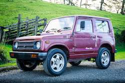 Car dealer - new and/or used: Suzuki Jimny JA11 - 1994
