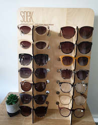 14 Sunglasses stand
