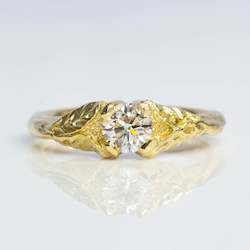 Jewellery manufacturing: Damo Ring - 18ct Yellow Gold with White Recycled Diamond