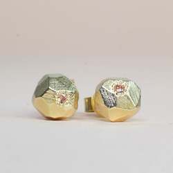 Jewellery manufacturing: Boulder Studs - Yellow Gold with Pink Sapphires