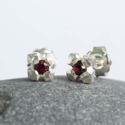 Jewellery manufacturing: Manuka Studs - Silver with Garnets