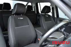 The Jackaroo: Isuzu Seat Covers