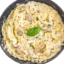 Main Meals: Chicken and Veggie Pasta Bake