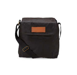 Internet only: Oilskin Insulated Lunch Bag