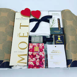 Gift Hampers For Him: Congratulations On Your Engagement