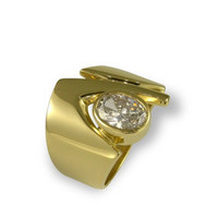 Jewellery manufacturing: 18ct Gold & Bezel Set Moissanite ring Jens Hansen