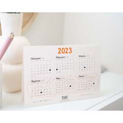 Stationery: 2023 Desk Calendars