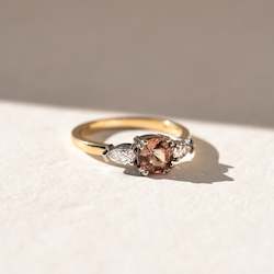 Gold smithing: Padparadscha Sapphire and Pear Diamonds