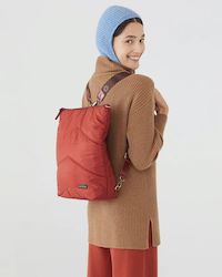 Women: Laptop Backpack in Orange
