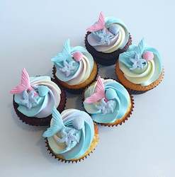 Cake: Mermaid Cupcakes