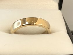 18ct White Gold 9-Stone Channel Set Diamond Ring