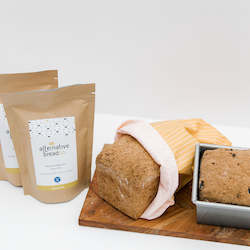 Bakery retailing (without on-site baking): The Complete Gluten Free Bread Kit