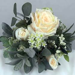 Flower: Romantic Posy Bouquet â Artificial Flowers (Faux, Silk)