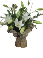 Florist: Kiwiana lillies