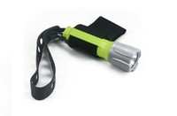 Sporting equipment: Ultrafire WF-3430 1000 lumen T6 xm-l led flashlight dive torch - dive lights