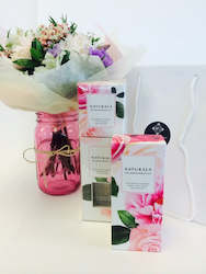 Florist: Posy & Pamper products in Gift Bag