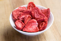 Frontpage: Organic Freeze Dried Strawberry Slices