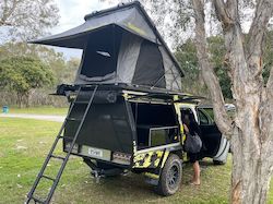 Frontpage: The Shack Rooftop Tent