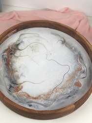 Floral Trays And Boards: Round Wooden tray - resin art