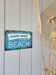 Frontpage: THIS WAY TO THE BEACH