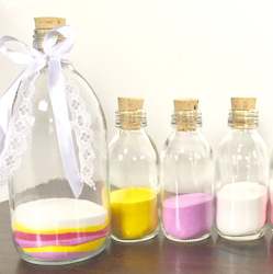 Creative art: Bottle Sets Including Sand (From 2 to 8 People)
