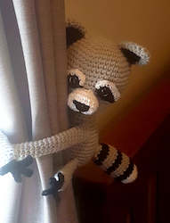 Woodland Critters: Crocheted Raccoon Tie Back