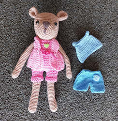 Crocheted Dress-me Friends - Miss Bear