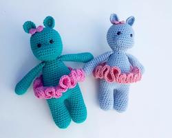 Safari Adventures: Crocheted Cuddle Me Hippo