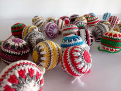 Tis The Season: Crocheted Christmas Baubles