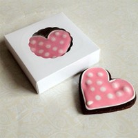 Small white cookie box for 1-2 cookies ($0.95pc x 25 units)