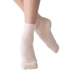 Dancewear: Pink socks