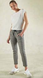 Womenswear: Dricoper Active Check Jeans - Vintage Cobalt Check