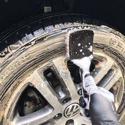 Wheel Tyre Brushes: MaxShine Tyre Brush