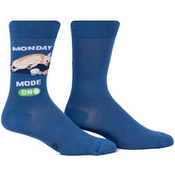 Wholesale trade: Monday Mode On - Men's Crew Socks - Sock It To Me