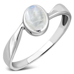 Jewellery: Rainbow Moonstone Sterling Silver Ring
